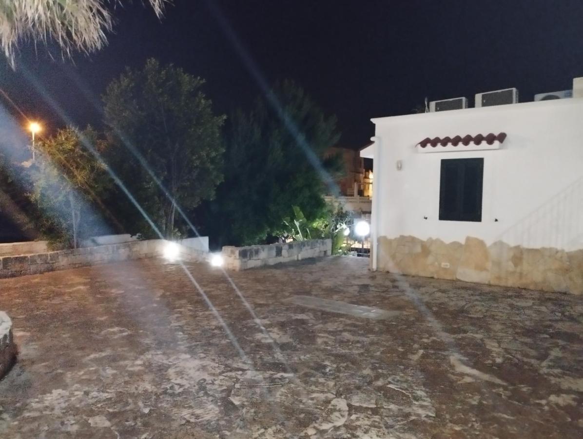 Clave, Affittacamere, Casa Vacanze Cozze Εξωτερικό φωτογραφία