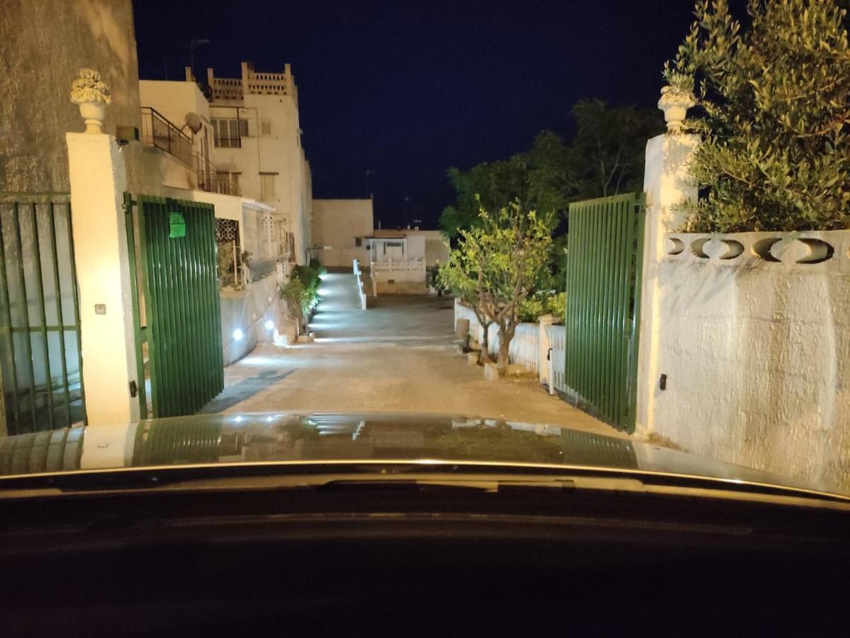 Clave, Affittacamere, Casa Vacanze Cozze Εξωτερικό φωτογραφία